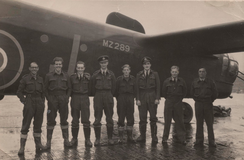 MZ 289 pic one - 102 Ceylon Squadron